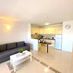 In Oasis Del Sur Mit Beheiztem Gemeinsamem Pool By Interhome *