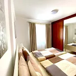 In Oasis Del Sur Mit Beheiztem Gemeinsamem Pool By Interhome *